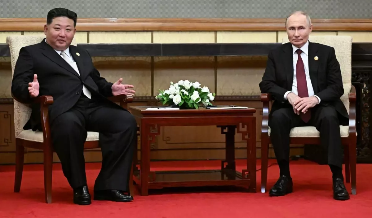 Putin ve Kim Jong Un Pekin'de Görüştü