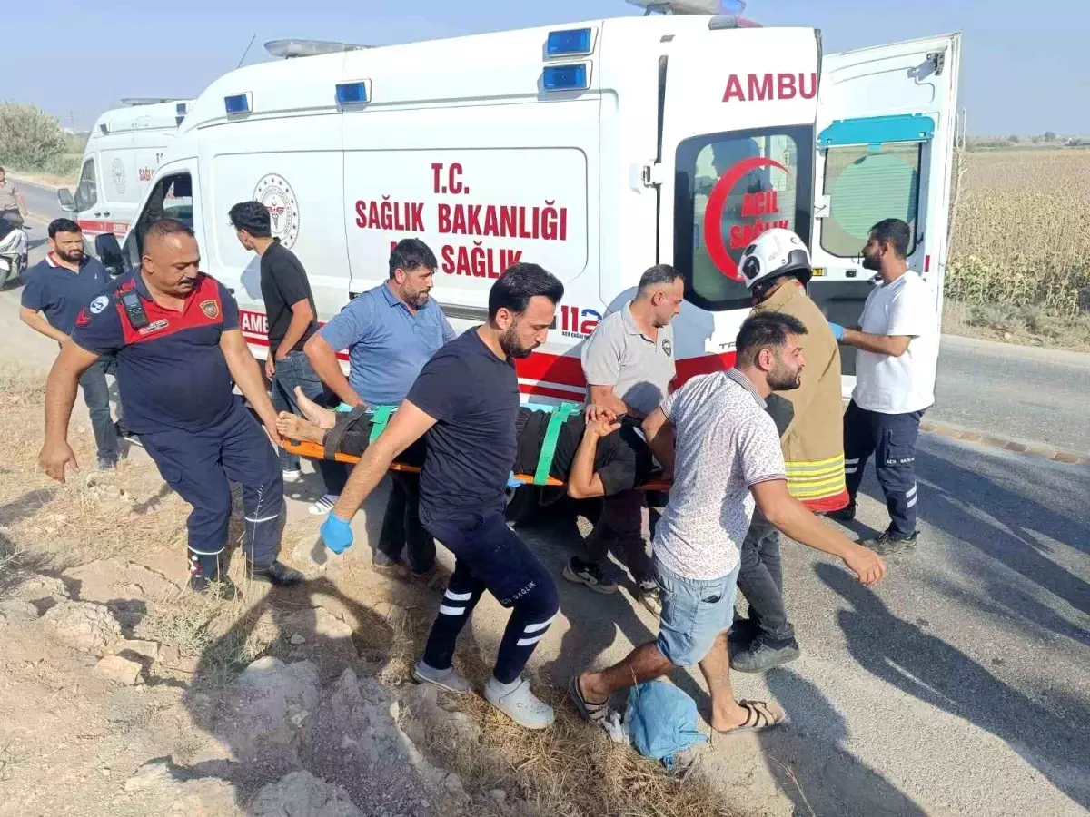 Hatay'da Ters Dönerek Şarampole Devrilen Araçta 7 Kişi Yaralandı