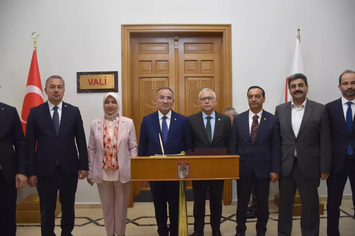 TBMM Başkanvekili Bekir Bozdağ, Sivas Kongresi'nin 106. Yıl Dönümünü Kutlamak İçin Sivas'ta