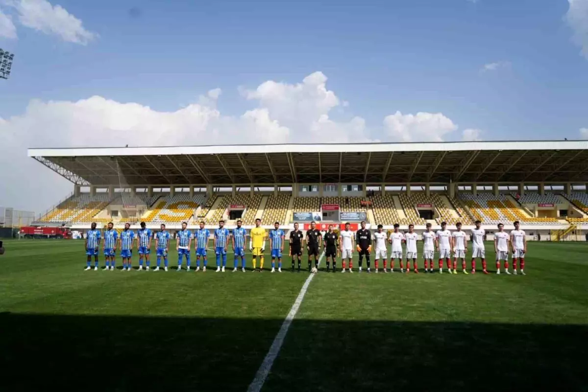 Muş Spor, Şırnak Petrol Spor'u 8-0 Mağlup Etti