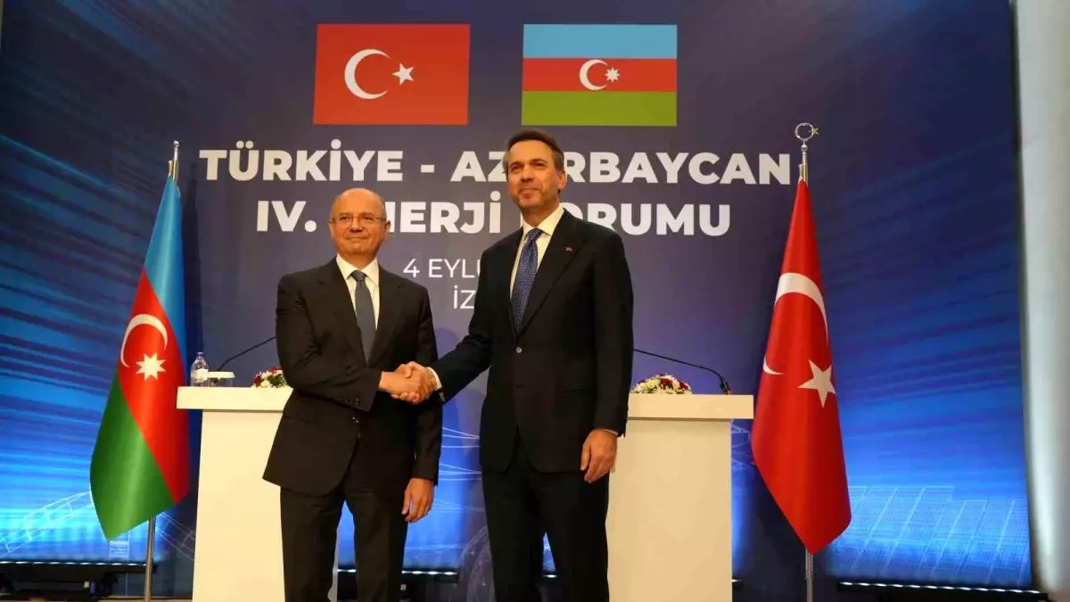 Türkiye-Azerbaycan Enerji Forumu İzmir'de Yapıldı
