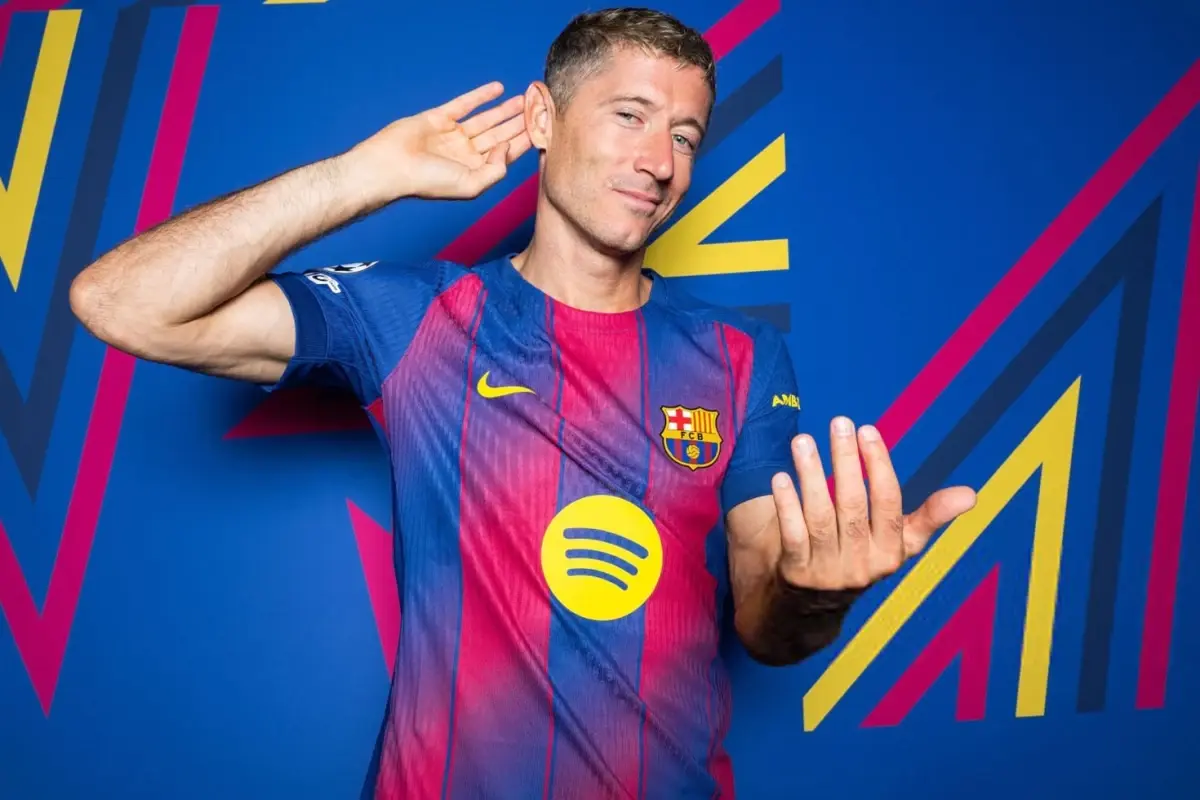 Bir dakika bile düşünmeden cevap verdi! Lewandowski'ye 100 milyon euro'luk dev teklif