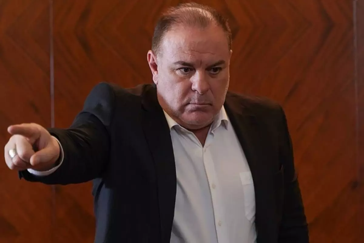 Burak Sergen'in son hali sevenlerini şaşırttı: Gençleşmişsin