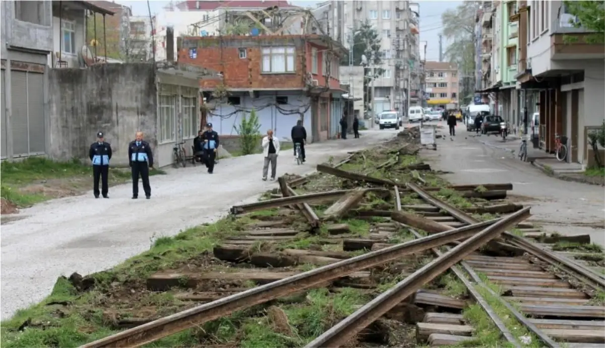 Samsun'da Uzun Süredir Kullanılmayan Demiryolu Hattı Yeniden Faaliyete Geçiyor