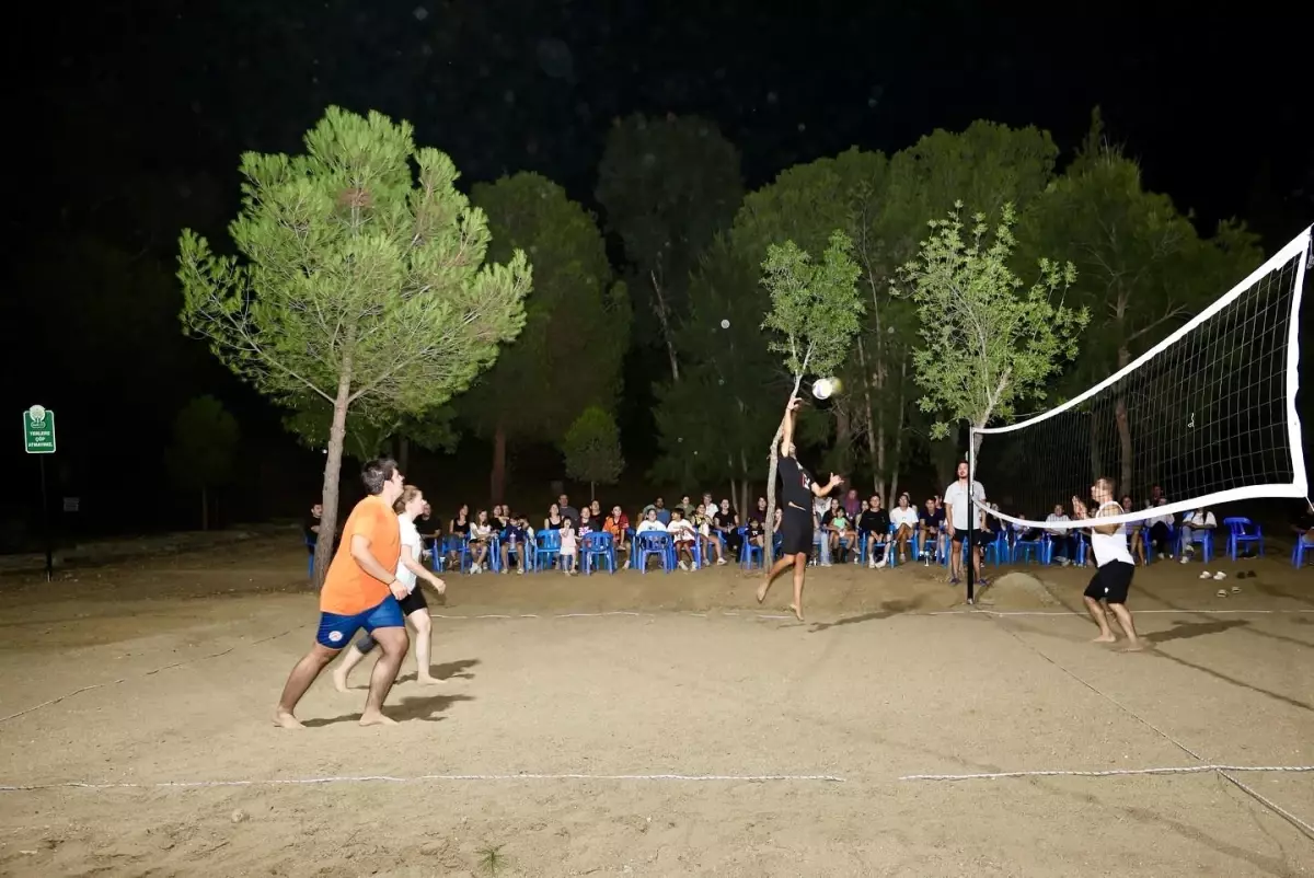 Aydın’da Sokak Voleybolu Turnuvası Coşkuyla Başladı