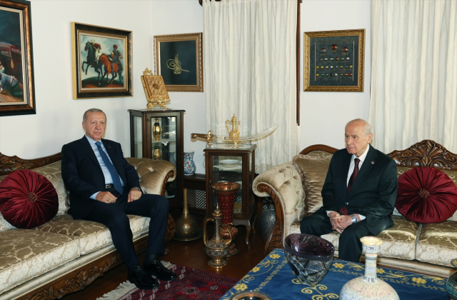 The critical meeting has started: Bahçeli hosts President Erdoğan at his home