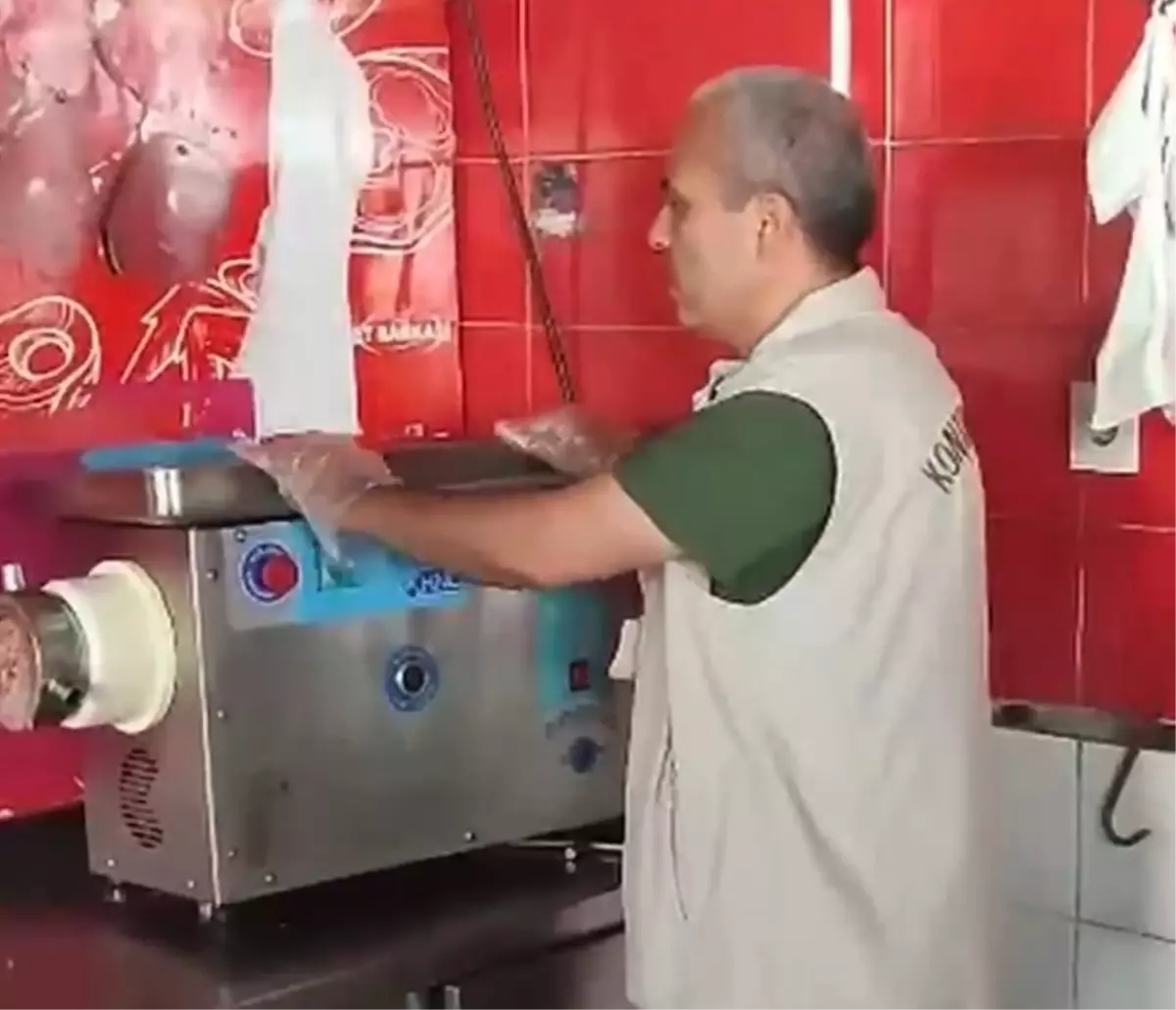 Gaziantep'te Bozuk Et Satışı Yapan İşletmenin Ruhsatı İptal Edildi