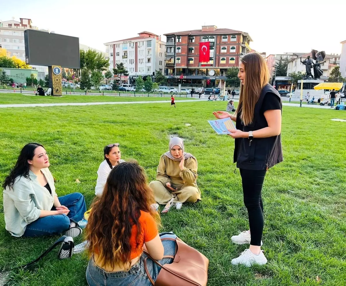 Kütahya'da Siber Suçlarla Mücadele İçin Bilgilendirme Çalışması