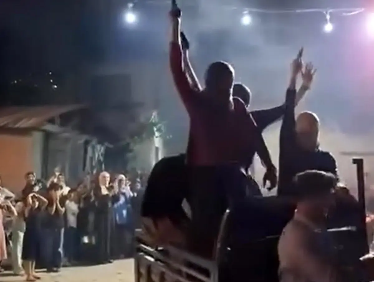 Tokat'ta Düğün Eğlencesinde Silah Ateşi