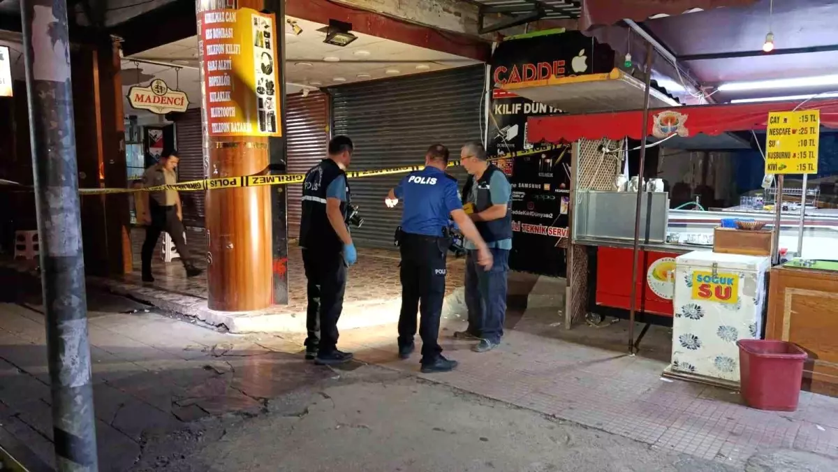 Adana'da Çay Ocağına Silahlı Saldırı: 2 Yaralı