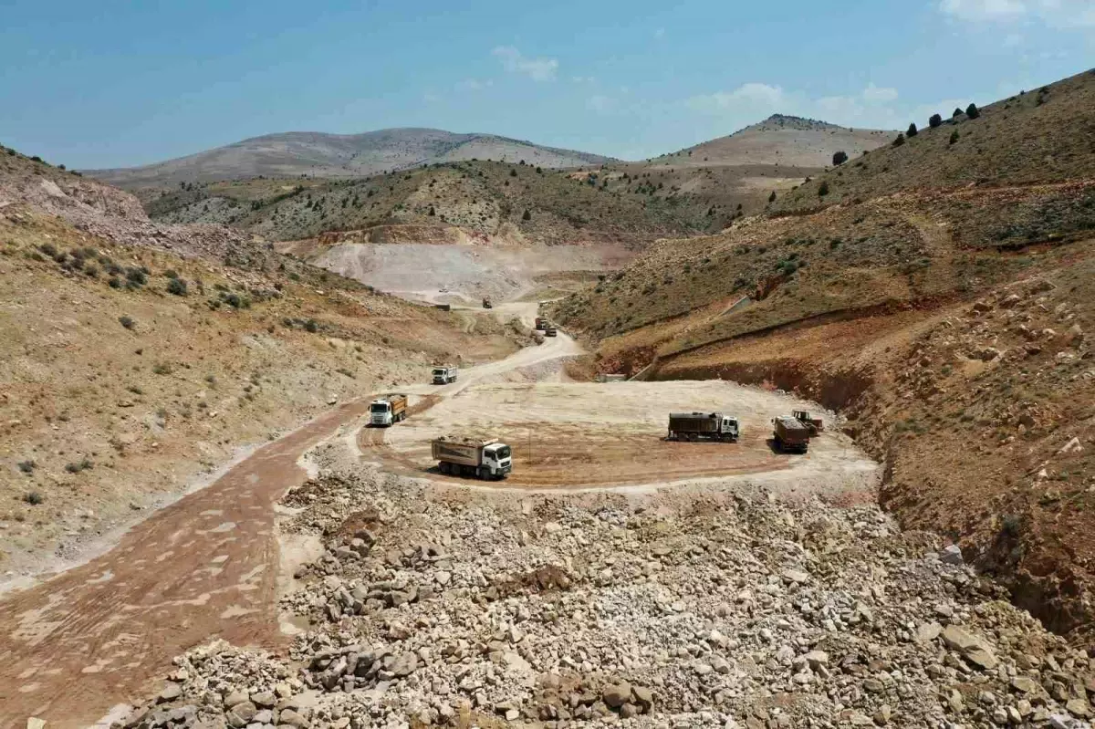 Halaç Göleti Projesi ile Modern Sulama Başlıyor