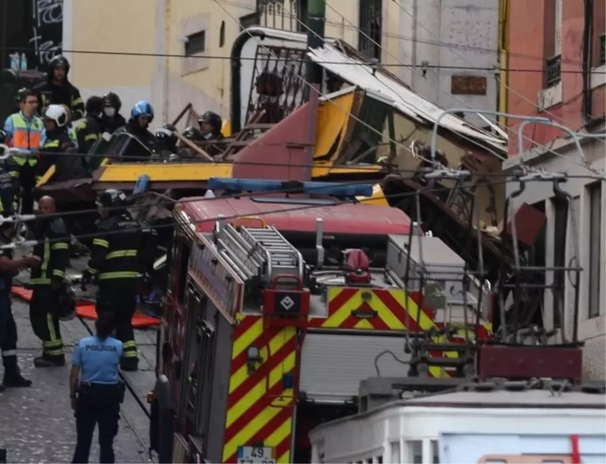 Lizbon'da Tramvay Kazası: 15 Ölü, 18 Yaralı