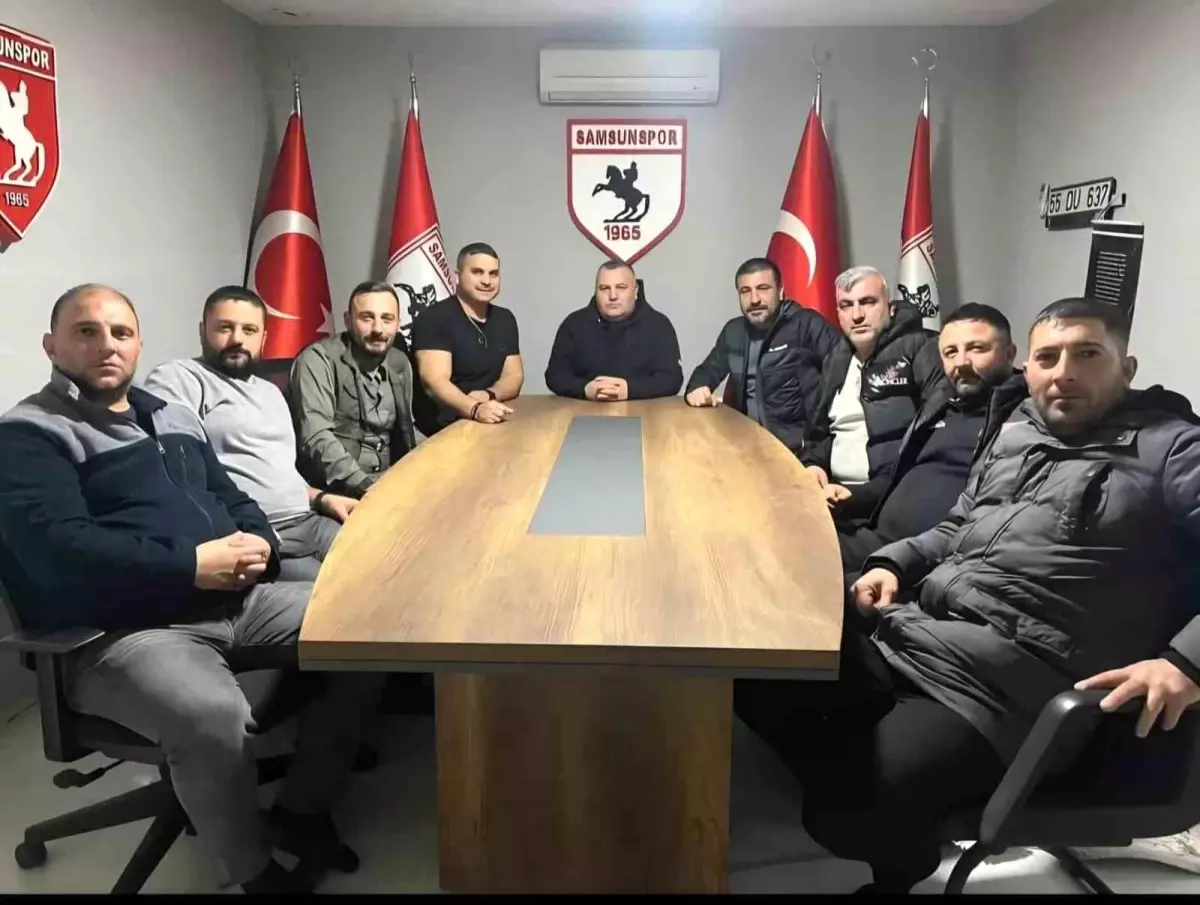 Samsunspor Taraftarından Ümit Çapkın'a Destek ve Tepki