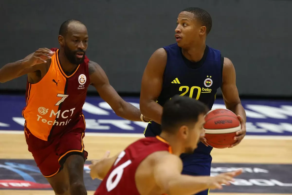 Sezonun ilk derbisi Galatasaray MCT Technic'in