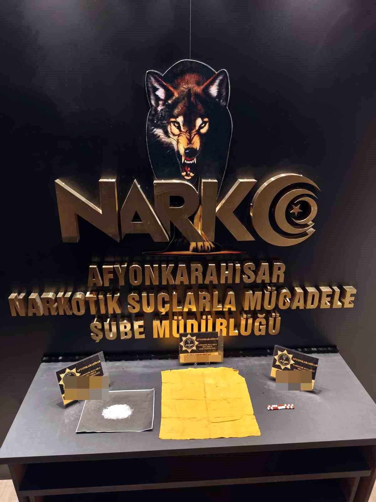 Afyonkarahisar'da Uyuşturucu Operasyonu: 3 Kişi Tutuklandı