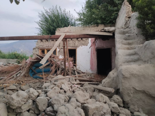 yerle bir olan afganistan cehennemi yasiyor bir 19014757 2887 m