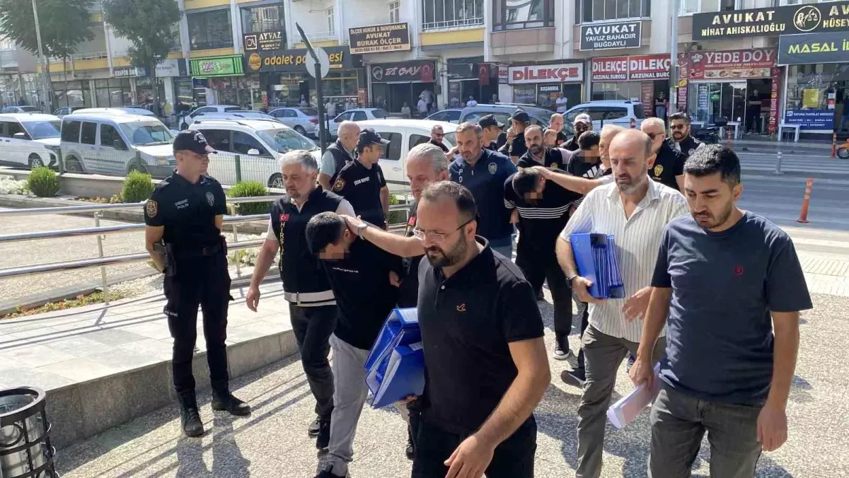 Çorum'da Hacizli Araçları Kopyalayan Çetenin Operasyonu