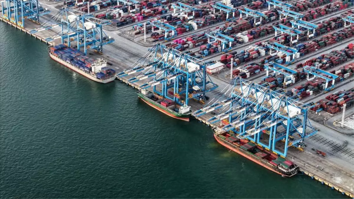 Yeni Uluslararası Kara-Deniz Ticaret Koridoru'nda Büyük Artış