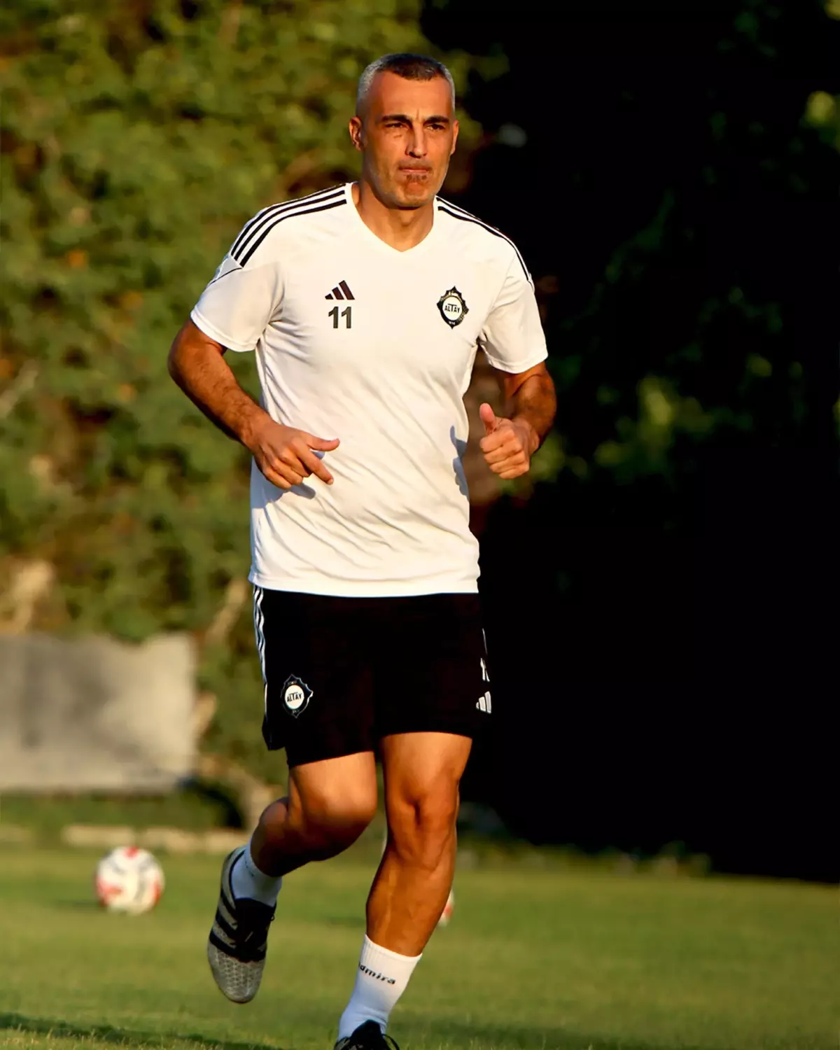 Altay'dan 9 Futbolcu ile Yeni Sözleşme