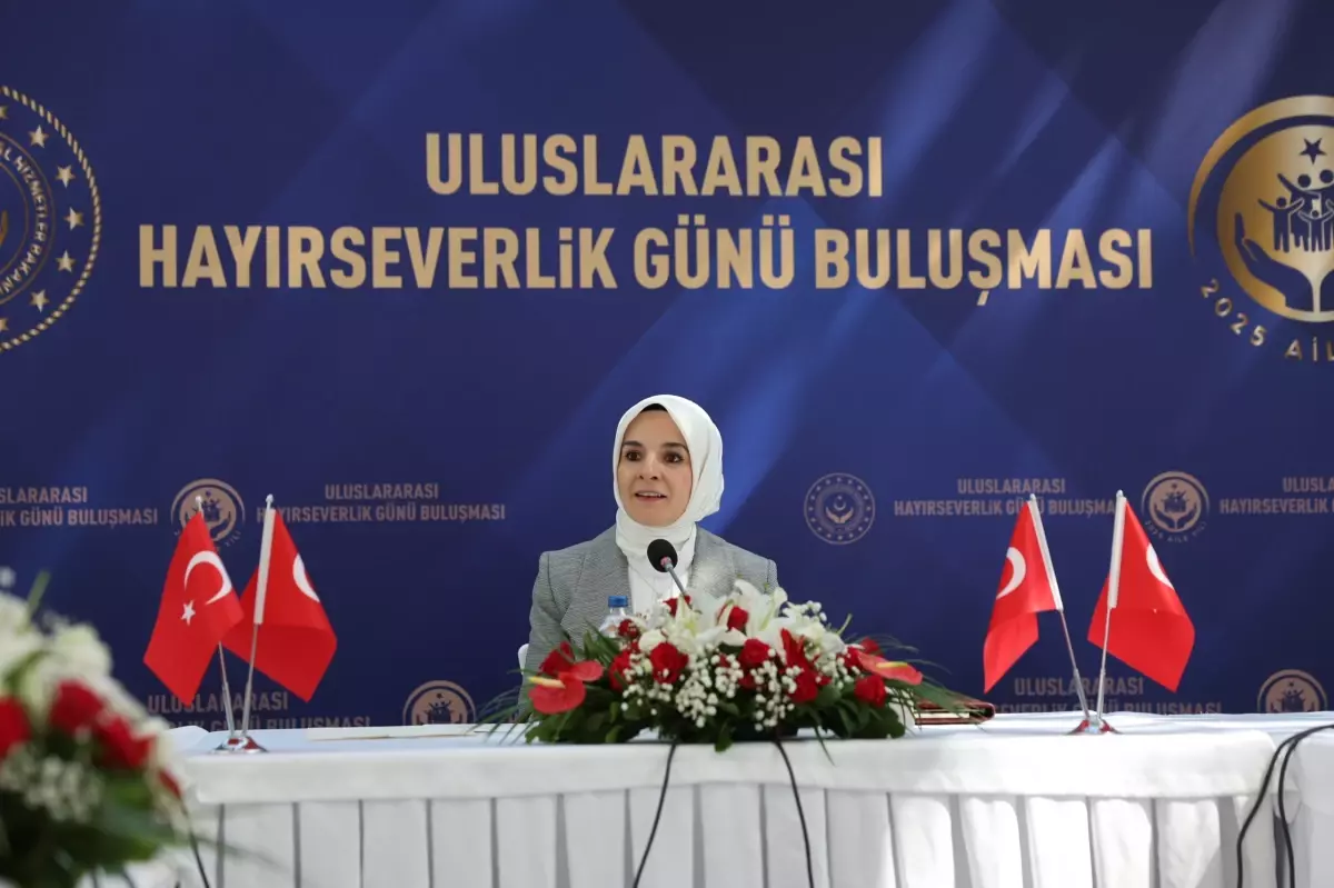 Bakan Göktaş, Hayırseverlerle Uluslararası Hayırseverlik Günü'nde Buluştu