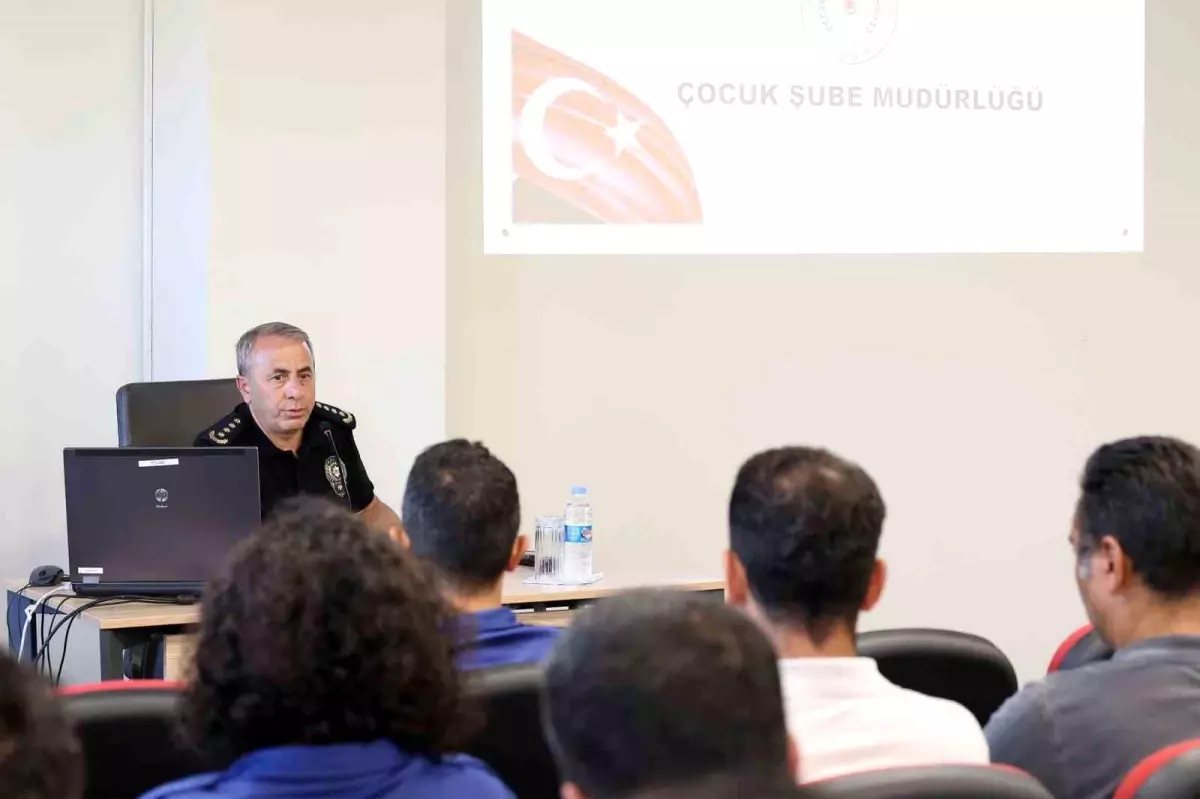 Çanakkale'de Okul Güvenliği İçin 108 Ekip Görevlendirildi