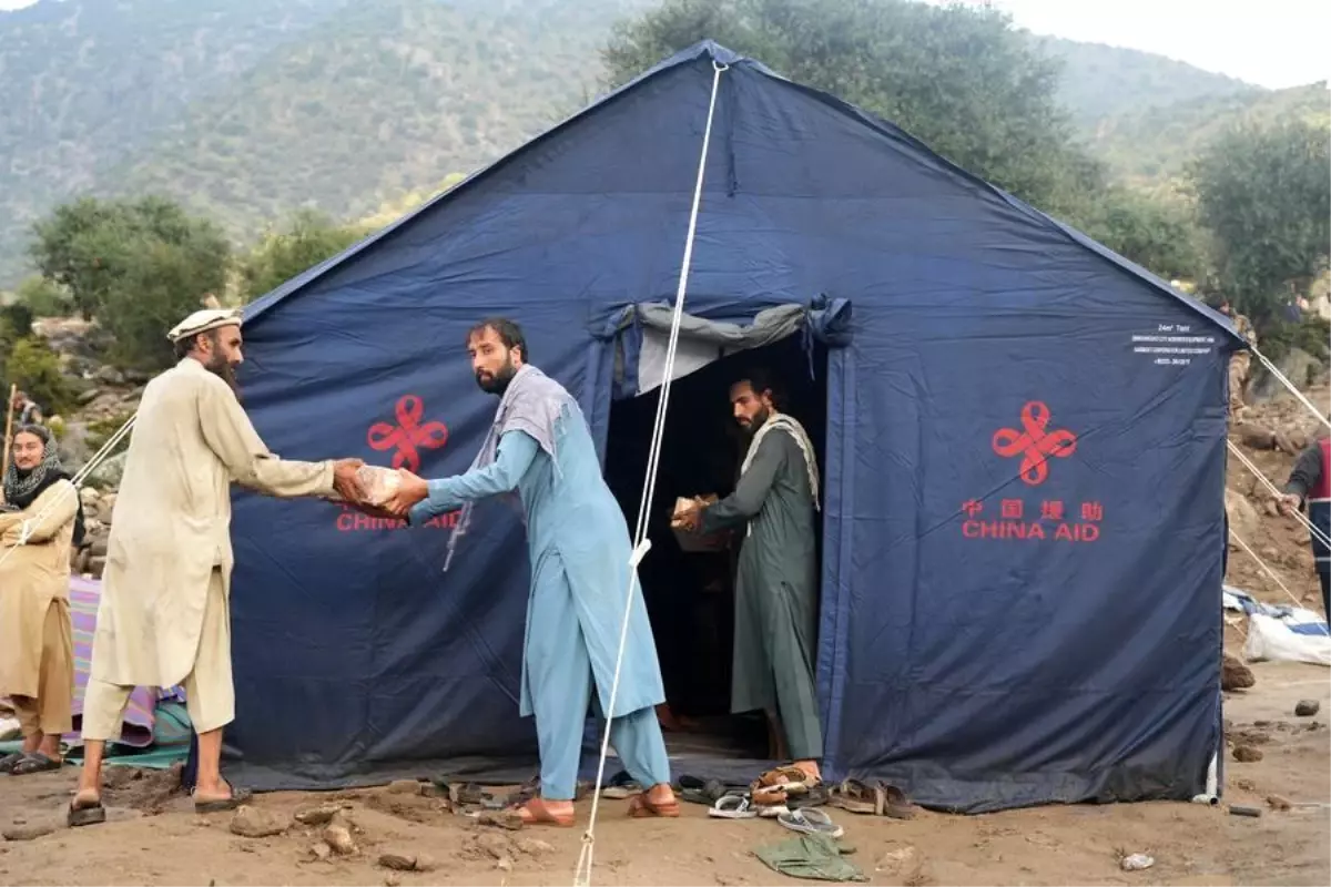 Çin, Afganistan'a 50 Milyon Yuan Acil Yardım Gönderiyor