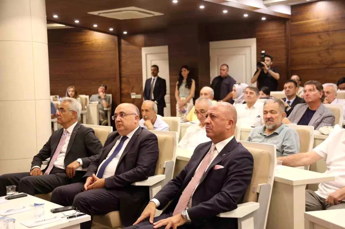 Cumhuriyeti Kuran Şehirler Buluşması Sivas'ta Gerçekleşti