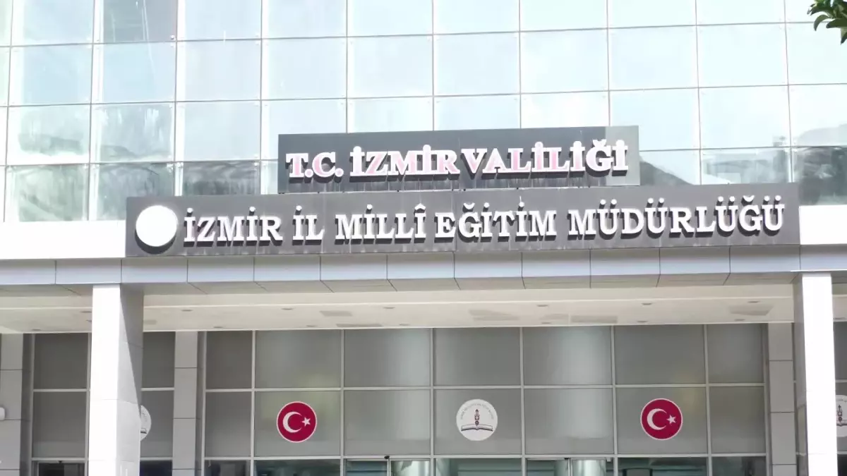 Eğitim Masrafları Aileleri Zorluyor: 'Okul Çantası 5 Bin 800 TL'ye Doluyor'