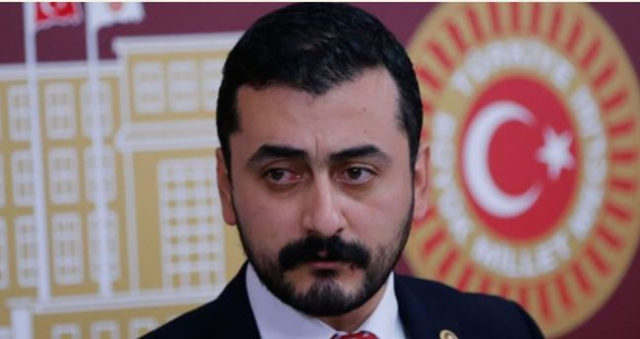 Eren erdem kimdir? Eren Erdem kaç yaşında, nereli, siyaseti neden bıraktı? Eren erdem kimdir? Eren Erdem kaç yaşında, nereli, siyaseti neden bıraktı?