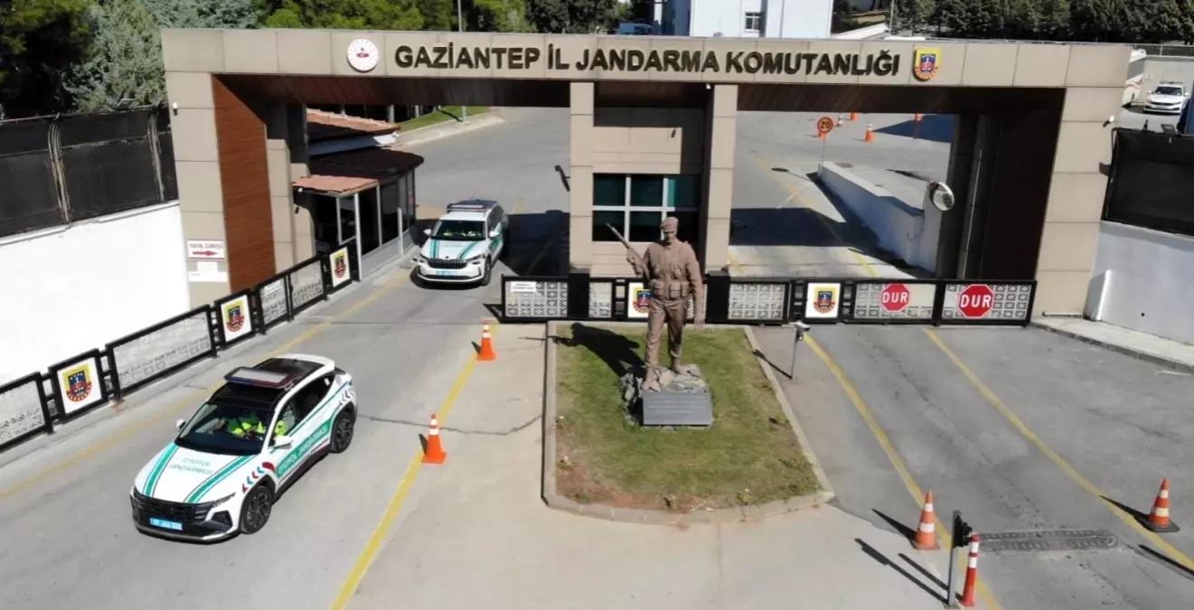 Gaziantep'te Jandarma Operasyonlarında 52 Hırsız Tutuklandı