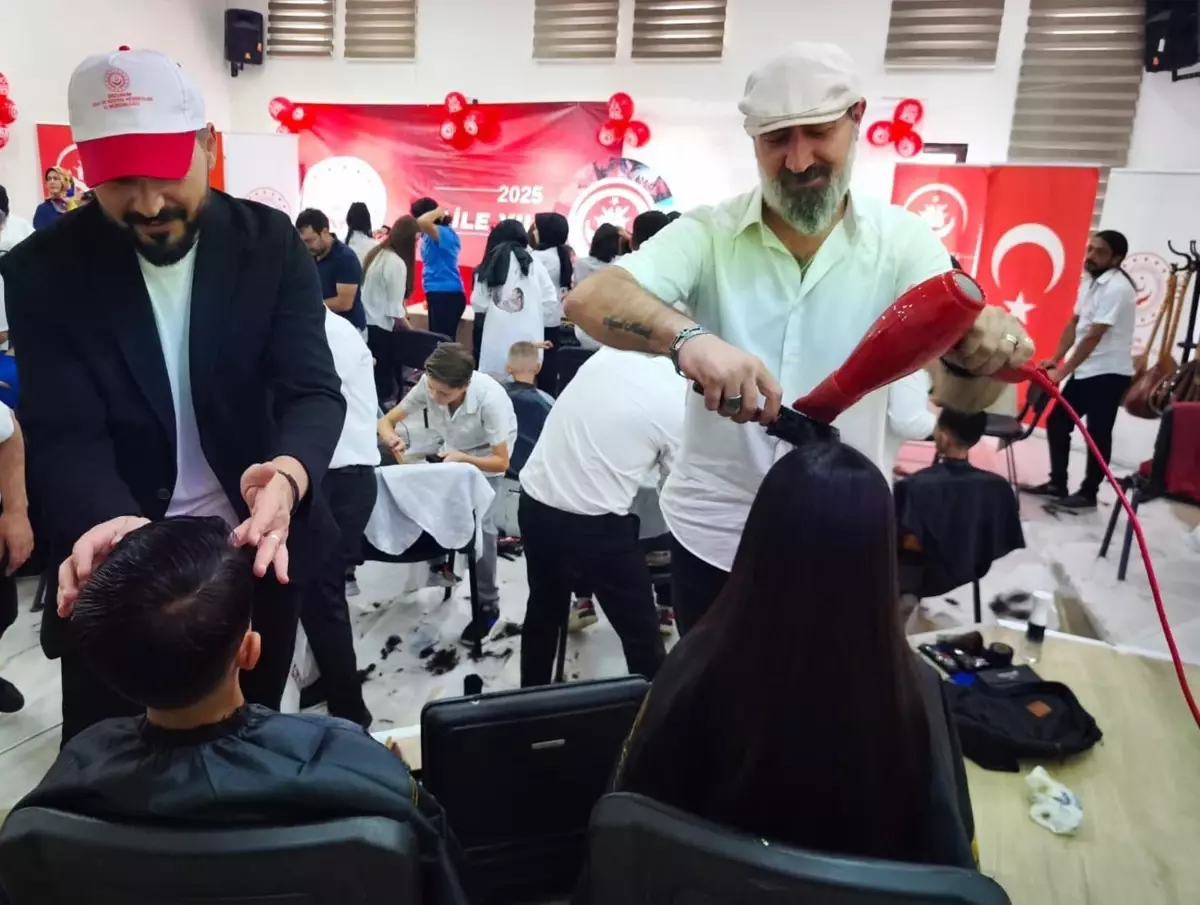 Erzurum'da Çocuklara Güzellik ve Özgüven Projesi