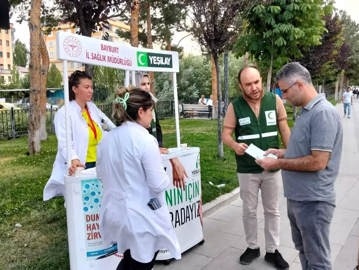 Yeşilay ve İl Sağlık Müdürlüğü'nden Tütün Zararlıları İçin Farkındalık Etkinliği
