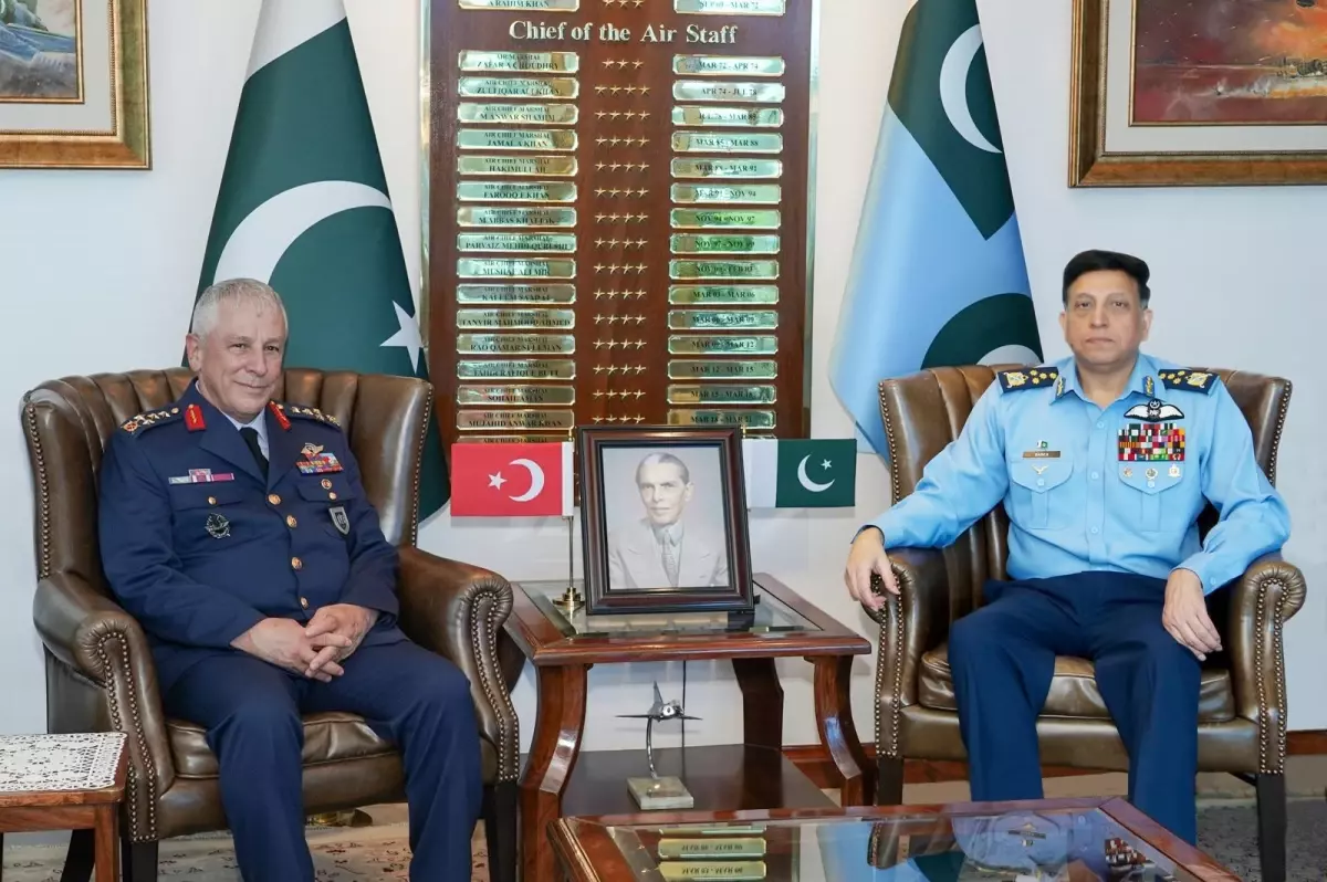 Hava Kuvvetleri Komutanı Ziya Cemal Kadıoğlu Pakistan'ı Ziyaret Etti