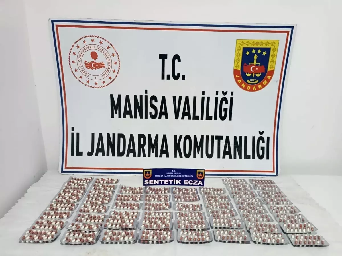 Manisa'da Sentetik Ecza Hapları Ele Geçirildi