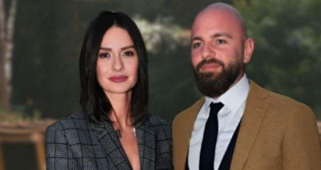 İzzet Özilhan kimdir? İzzet Özilhan kaç yaşında, ne iş yapıyor? İzzet Özilhan kimdir? İzzet Özilhan kaç yaşında, ne iş yapıyor?