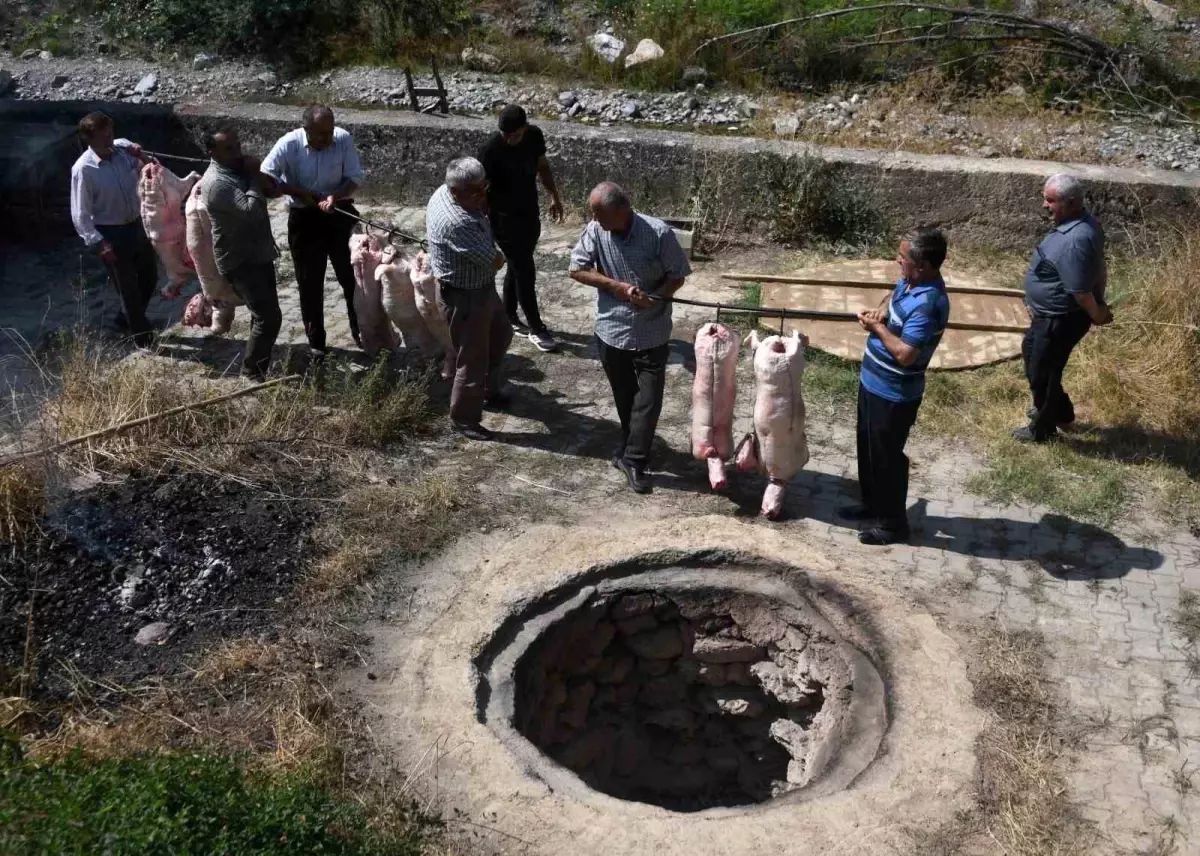 Kastamonu'da 'kuyu kebabı' geleneği asırlardır yaşatılıyor