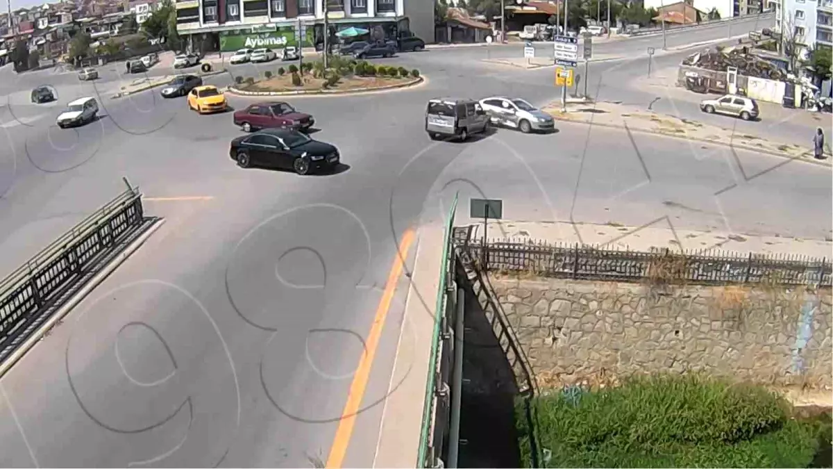 Kırıkkale'de Trafik Kazaları KGYS Kameralarına Yansıdı