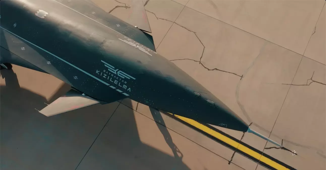 Bayraktar KIZILELMA PT-4'ün Agresif Test Uçuşlarına Dair Yeni Görüntüler Paylaşıldı