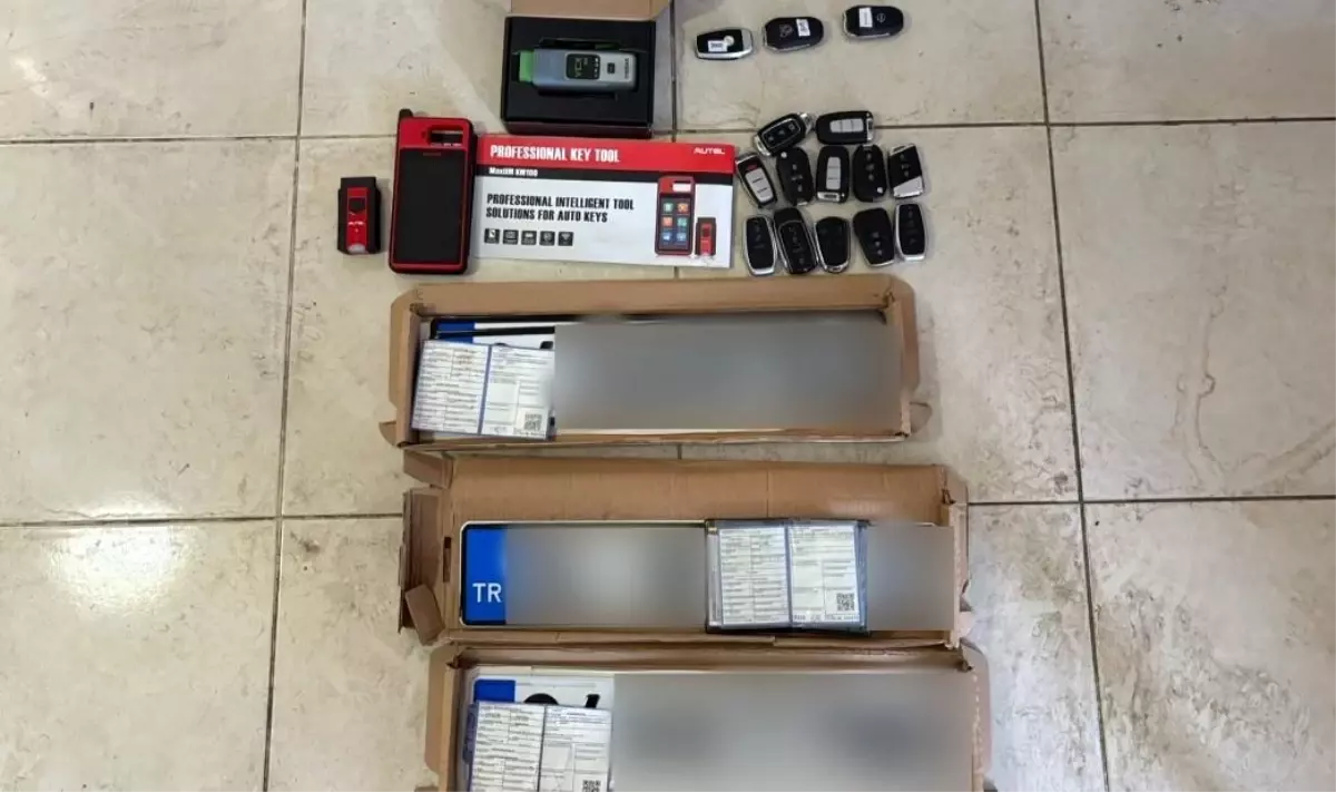 Kocaeli'de Araç Hırsızlığına Operasyon: İki Şüpheli Yakalandı