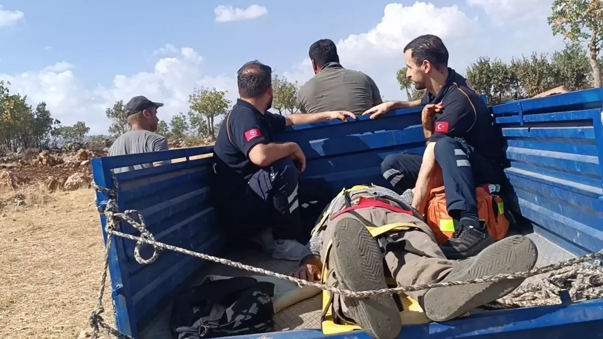 Fıstık Ağacından Düşen Tarım İşçisine Patpatla Müdahale