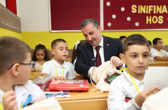 sultanbeyli belediyesi nden okula yeni baslayan 9 19017398 8015 m