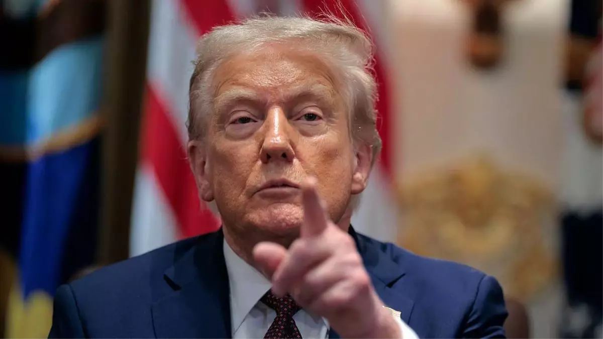 Trump, Pentagon'un Adını 'Savaş Bakanlığı' Olarak Değiştiriyor