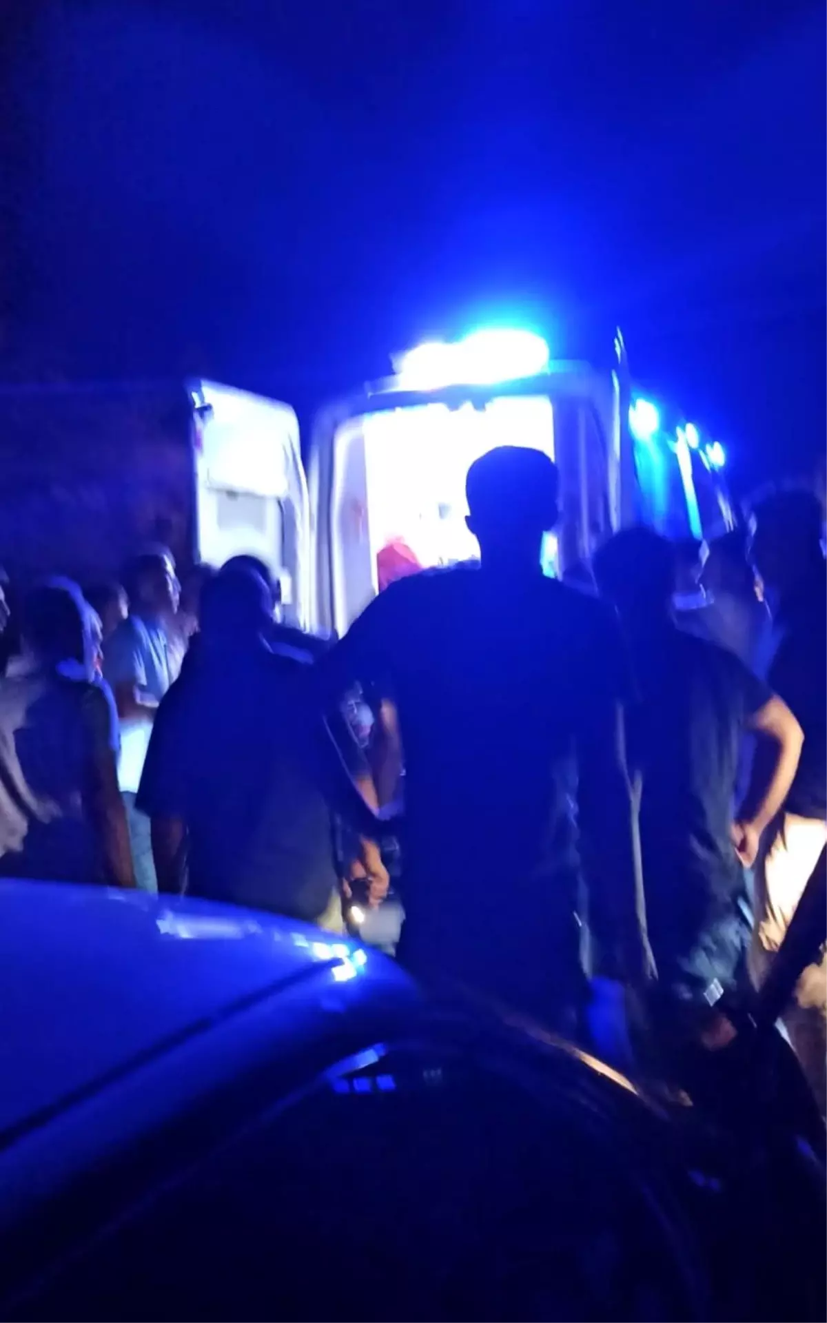 Adıyaman'da Uçuruma Yuvarlanan Otomobilin Sürücüsü Yaralandı