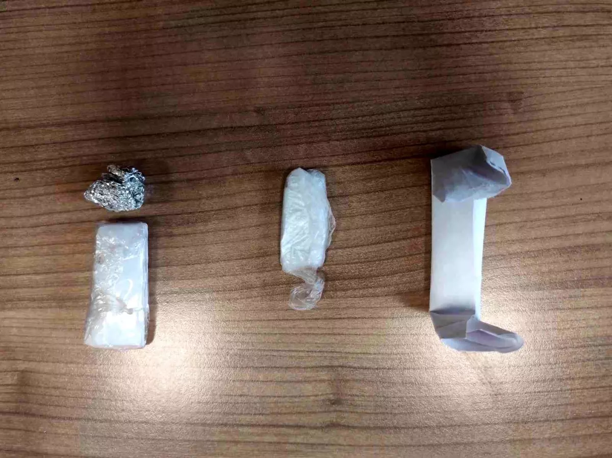 Van'da Sokak Satıcılarına Yönelik Uyuşturucu Operasyonu