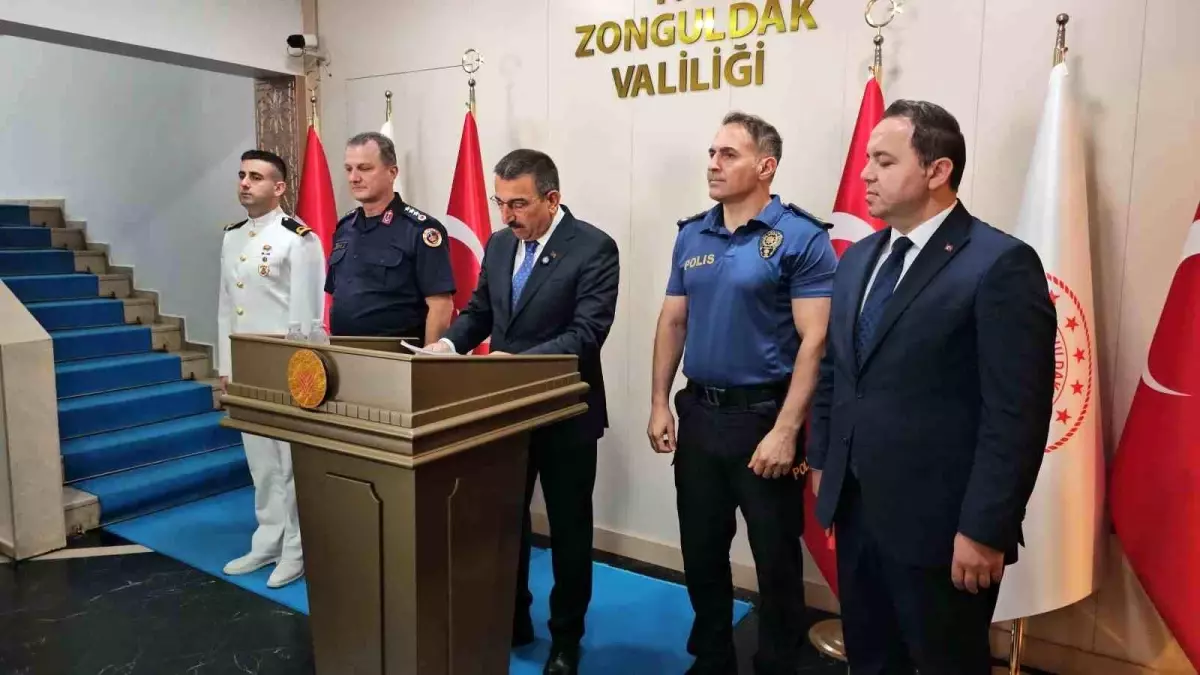 Zonguldak'ta Kaçak Maden Ocakları Kapatıldı, Orman Yangınlarıyla Mücadele Devam Ediyor