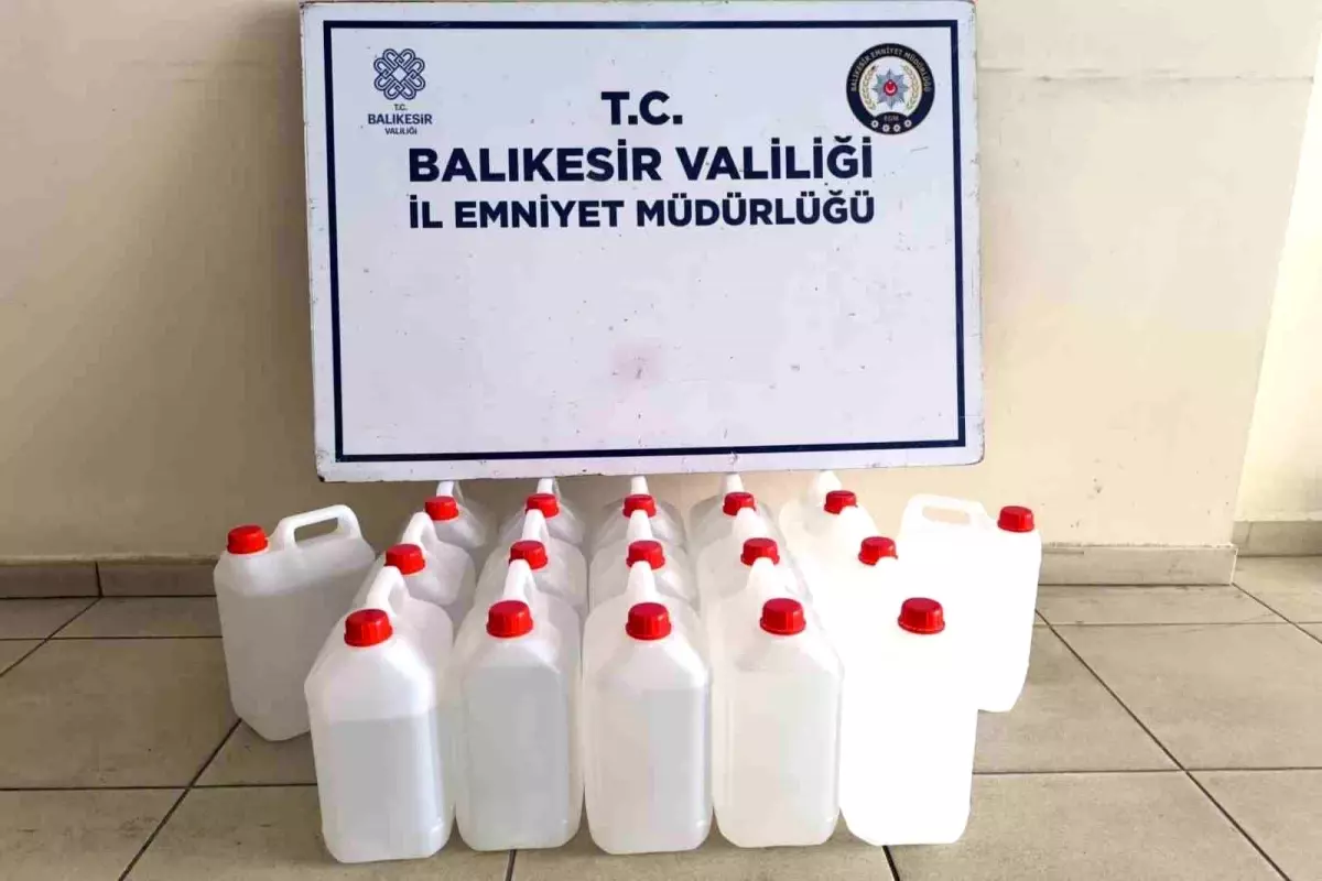 Bandırma'da Kaçak Sigara ve Alkol Ele Geçirildi