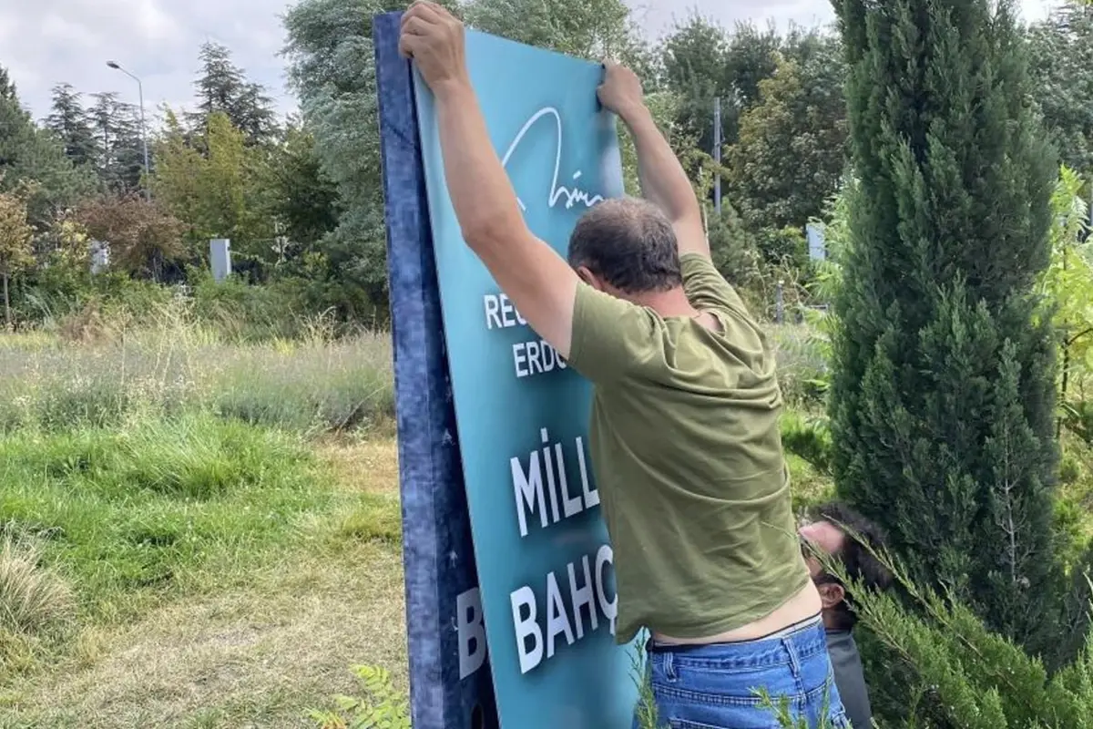 Millet bahçesinden Cumhurbaşkanı Erdoğan'ın adını silmeye çalıştılar