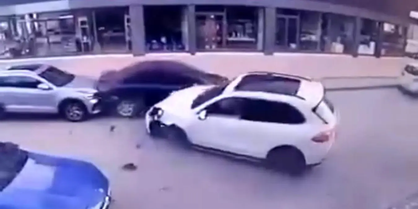 Tokat'ta Milyonluk Porsche'nin Tekerliği Koptu