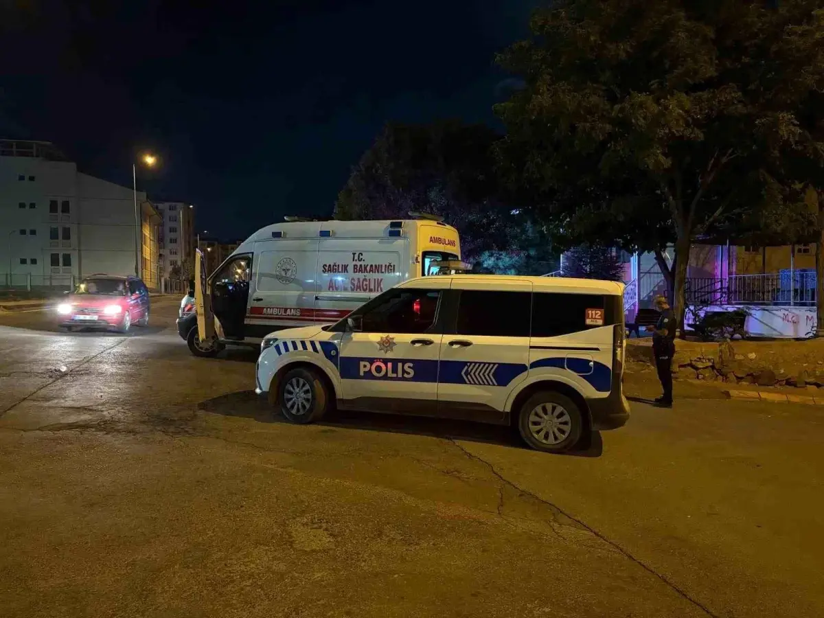 Kayseri'de Bıçaklı Kavga: Bir Kişi Yaralandı