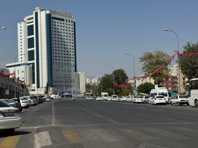 While part of the country struggles with heavy rainfall, the temperature in Şanlıurfa reached 49 degrees